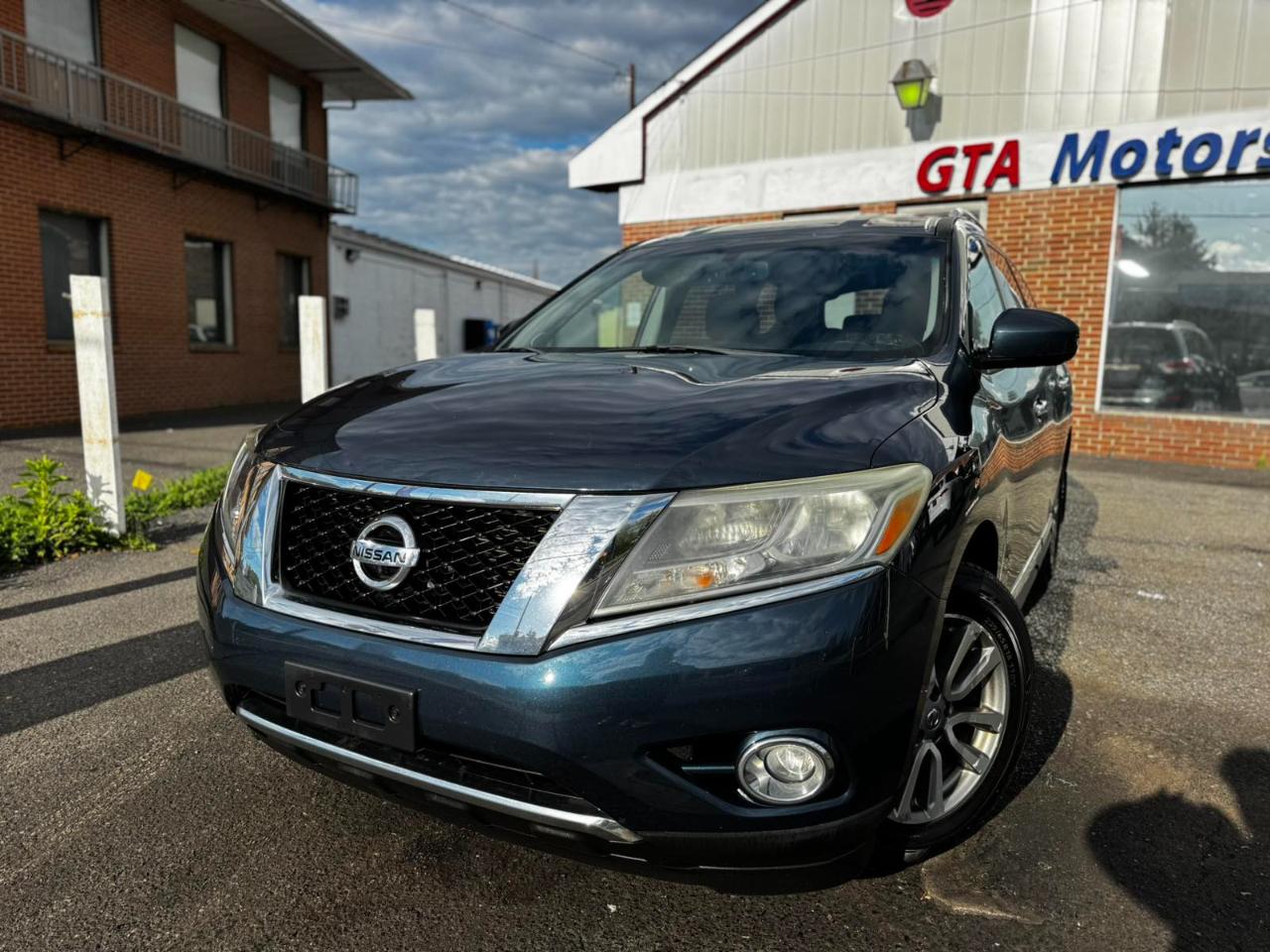 Nissan Pathfinder 4WD 4dr SL 2015