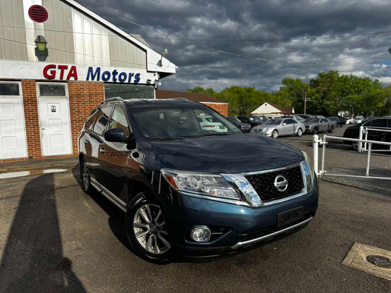 Nissan Pathfinder 4WD 4dr SL 2015