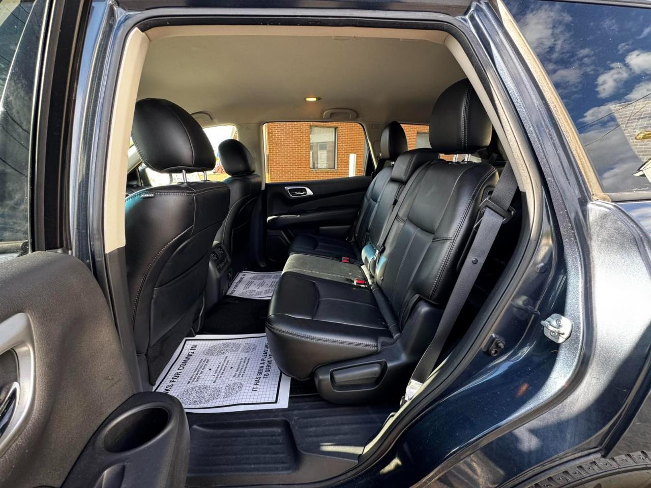 Nissan Pathfinder 4WD 4dr SL 2015