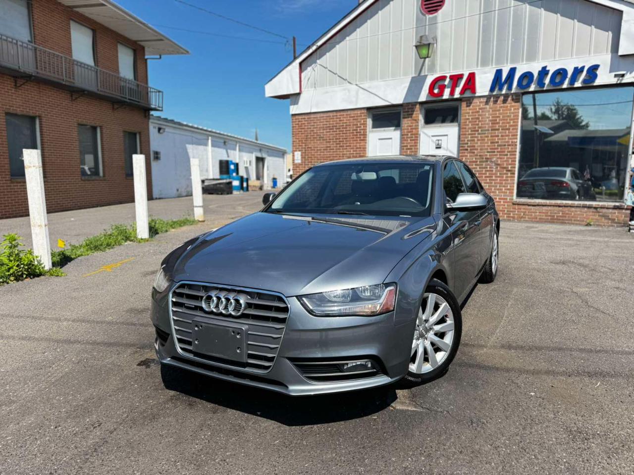 Audi A4 4dr Sdn Auto quattro 2.0T Premium 2013
