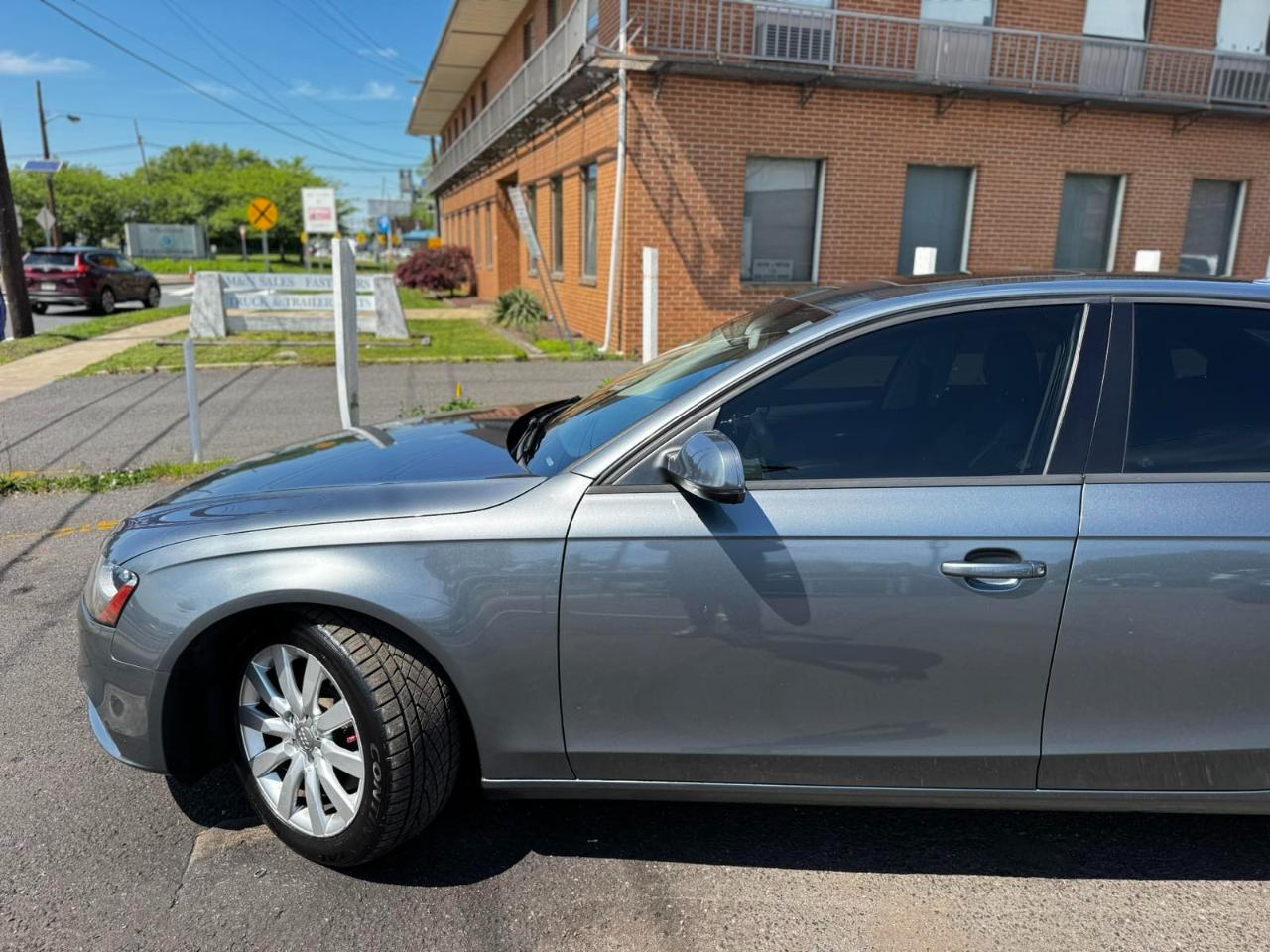 Audi A4 4dr Sdn Auto quattro 2.0T Premium 2013