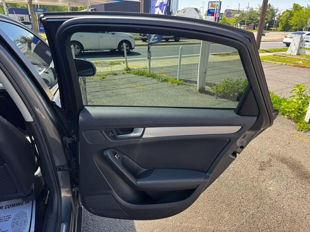 Audi A4 4dr Sdn Auto quattro 2.0T Premium 2013