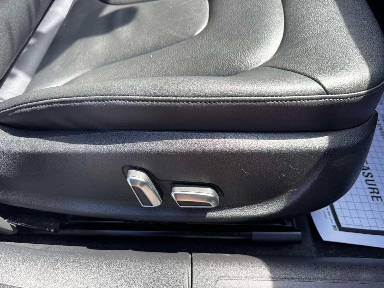 Audi A4 4dr Sdn Auto quattro 2.0T Premium 2013