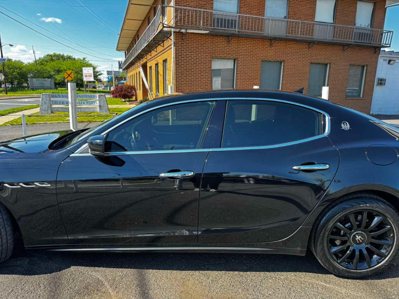 Maserati Ghibli 4dr Sdn 2014