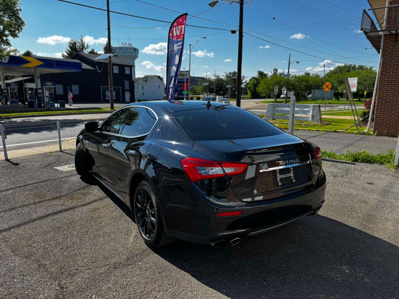 Maserati Ghibli 4dr Sdn 2014