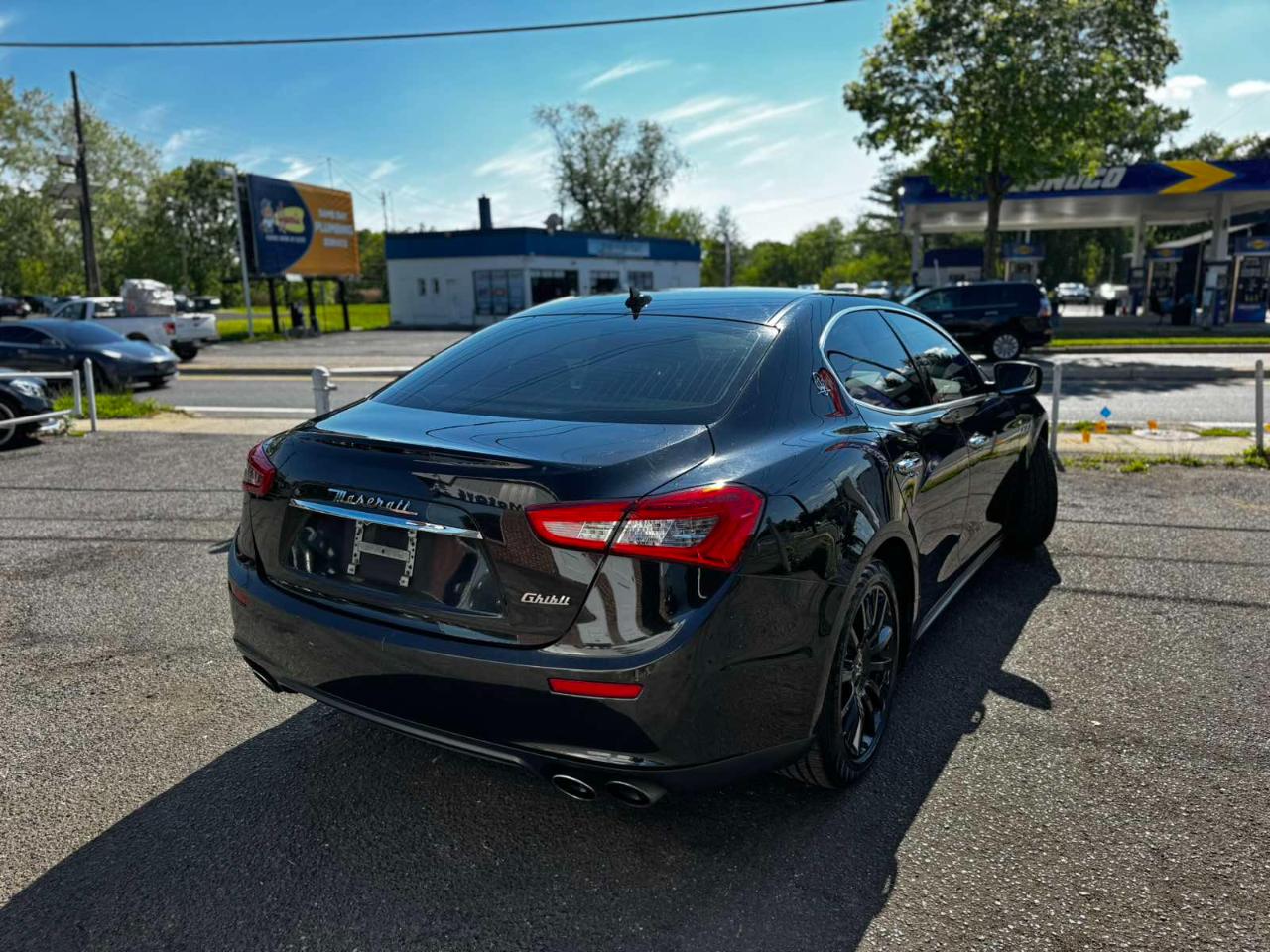 Maserati Ghibli 4dr Sdn 2014