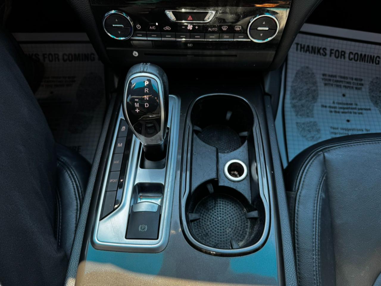 Maserati Ghibli 4dr Sdn 2014