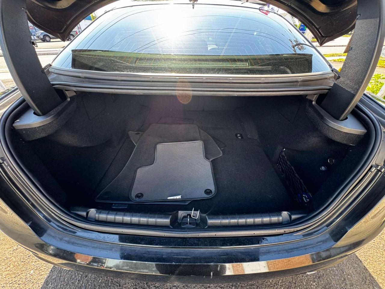 Maserati Ghibli 4dr Sdn 2014