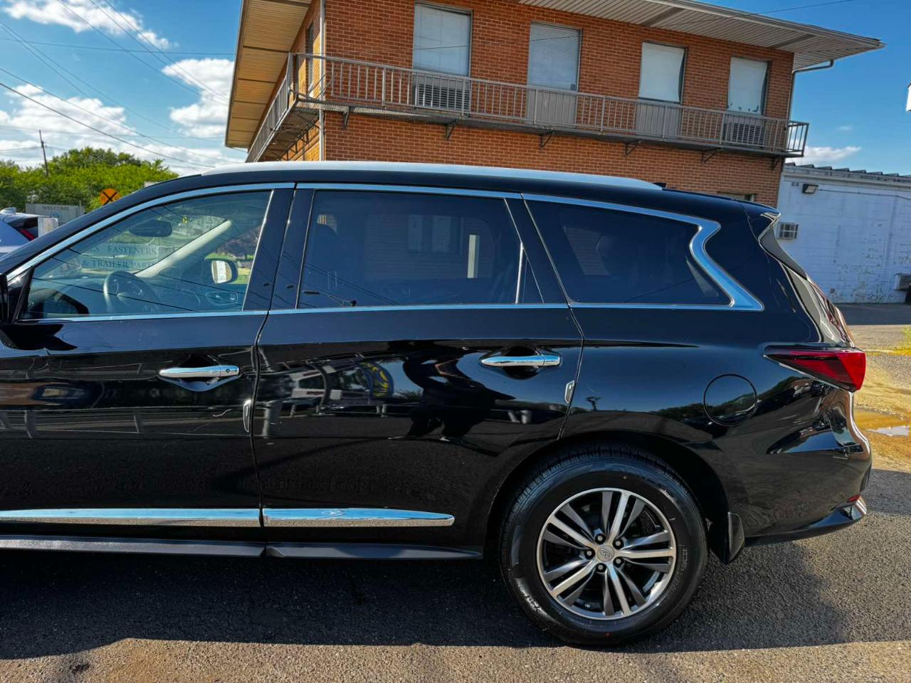Infiniti QX60 AWD 2017