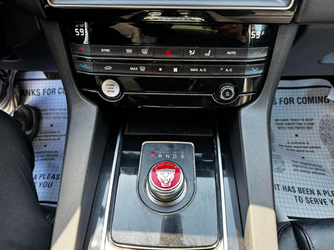 Jaguar F-Pace 25t Premium AWD 2019