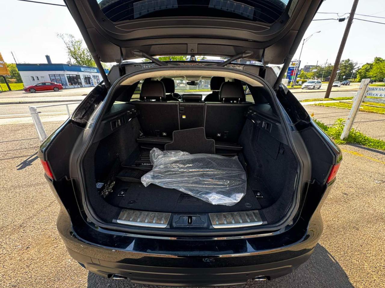 Jaguar F-Pace 25t Premium AWD 2019