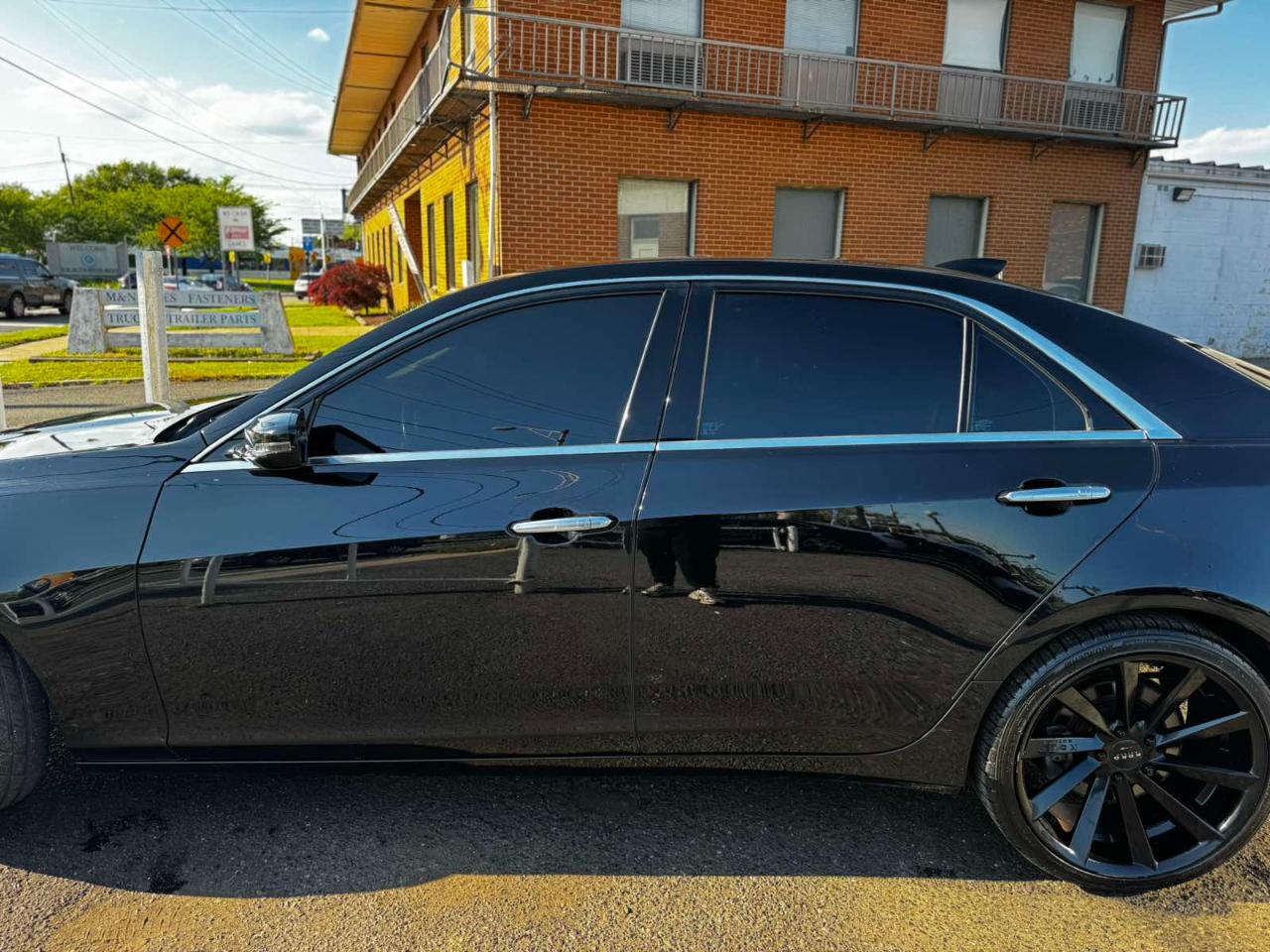 Cadillac CTS Sedan 4dr Sdn 2.0L Turbo Luxury AWD 2018