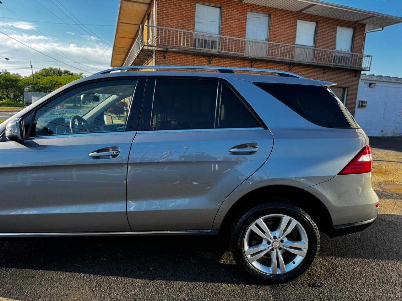 Mercedes-Benz M-Class 4MATIC 4dr ML 350 2015
