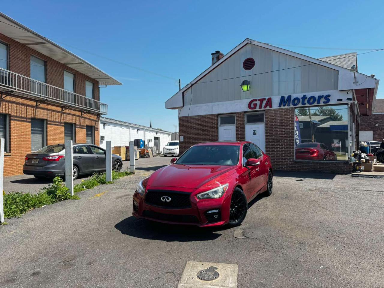 Infiniti Q50 4dr Sdn Premium RWD 2015