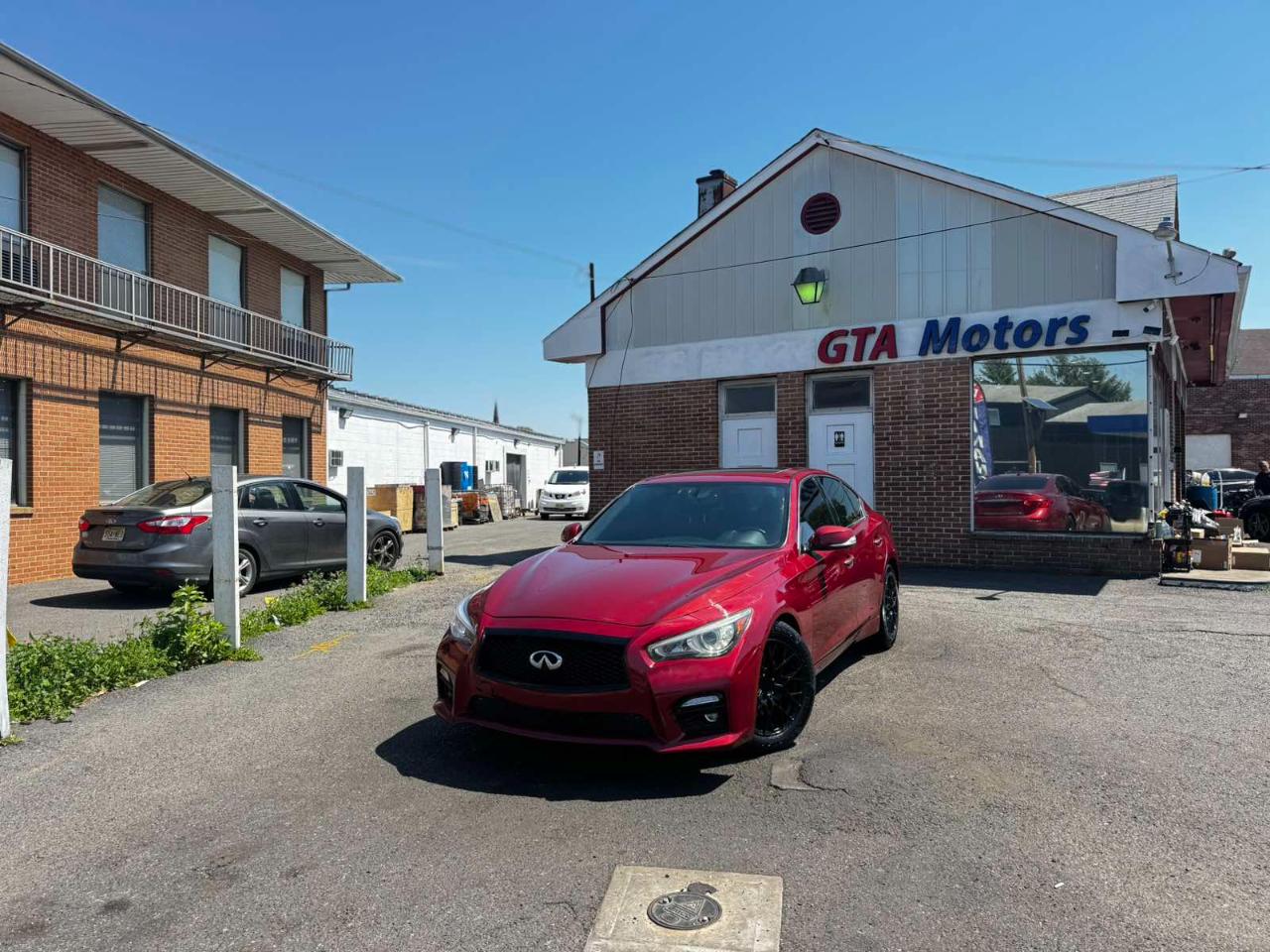 Infiniti Q50 4dr Sdn Premium RWD 2015