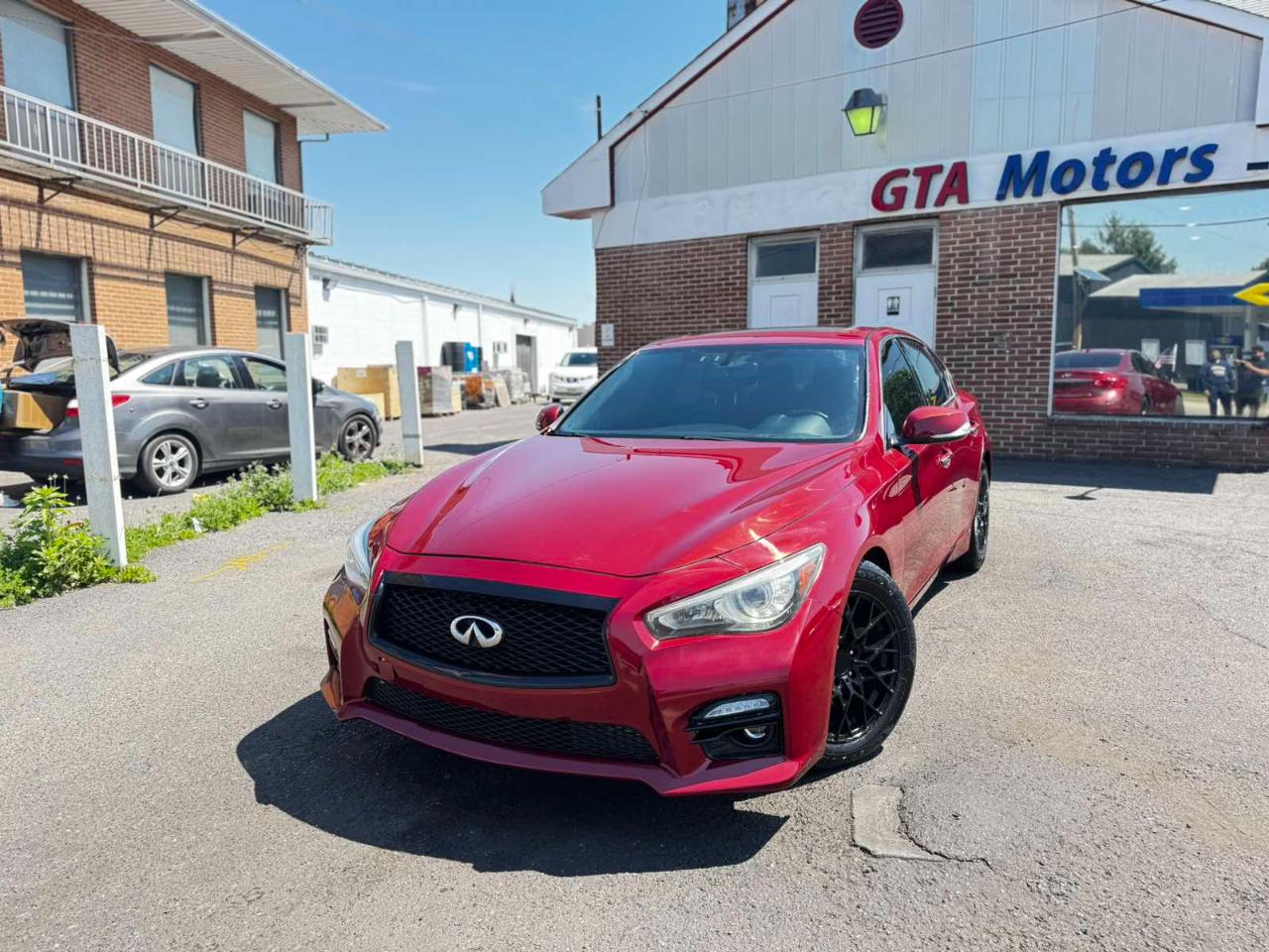 Infiniti Q50 4dr Sdn Premium RWD 2015