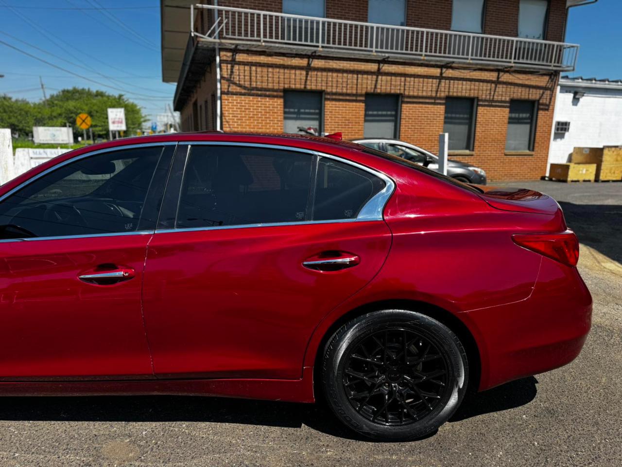 Infiniti Q50 4dr Sdn Premium RWD 2015