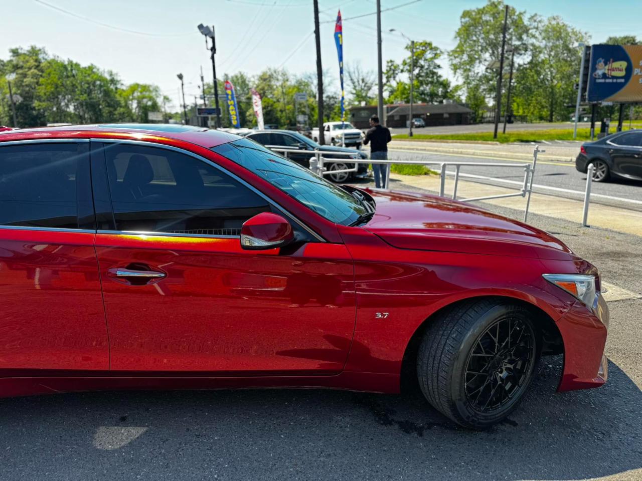 Infiniti Q50 4dr Sdn Premium RWD 2015