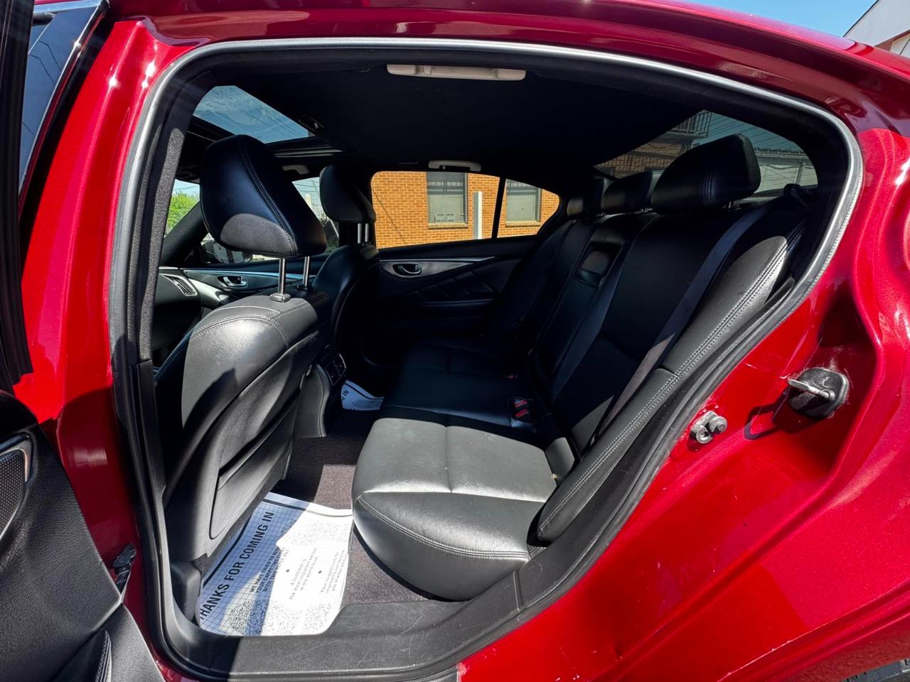 Infiniti Q50 4dr Sdn Premium RWD 2015