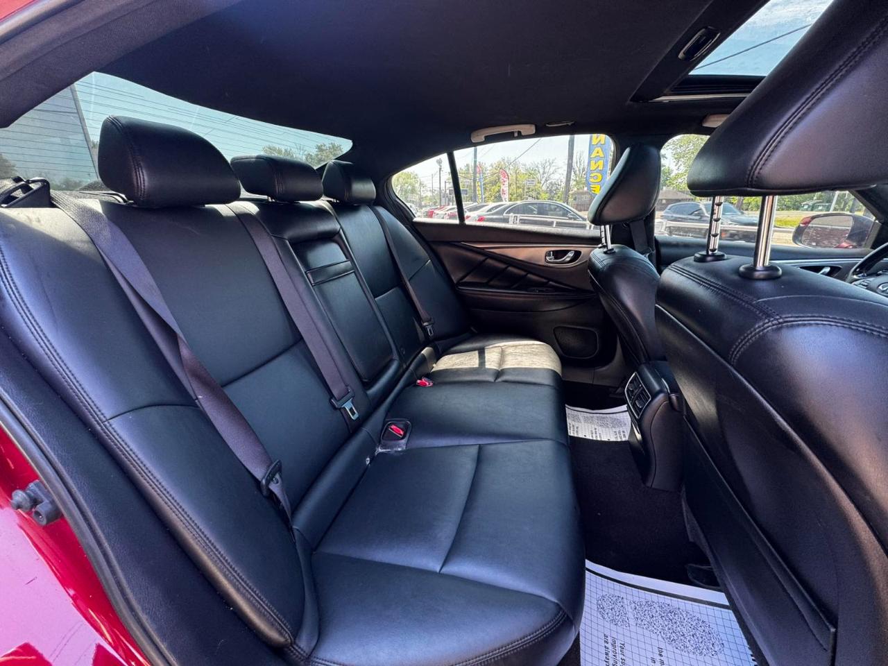 Infiniti Q50 4dr Sdn Premium RWD 2015