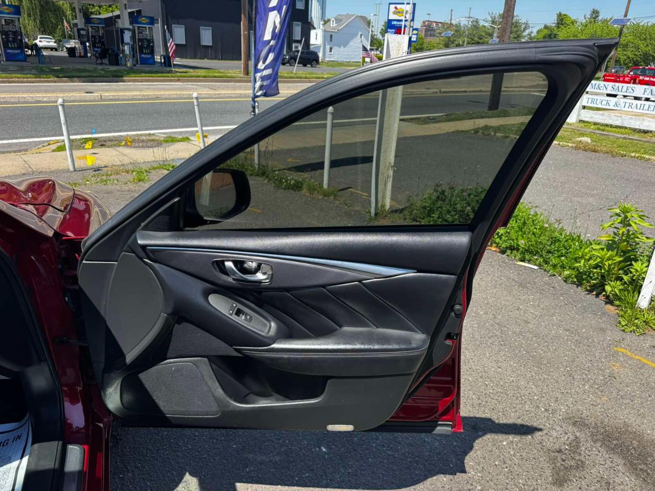Infiniti Q50 4dr Sdn Premium RWD 2015