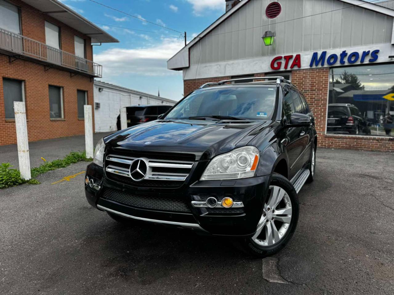 Mercedes-Benz GL-Class 4MATIC 4dr GL 450 2011