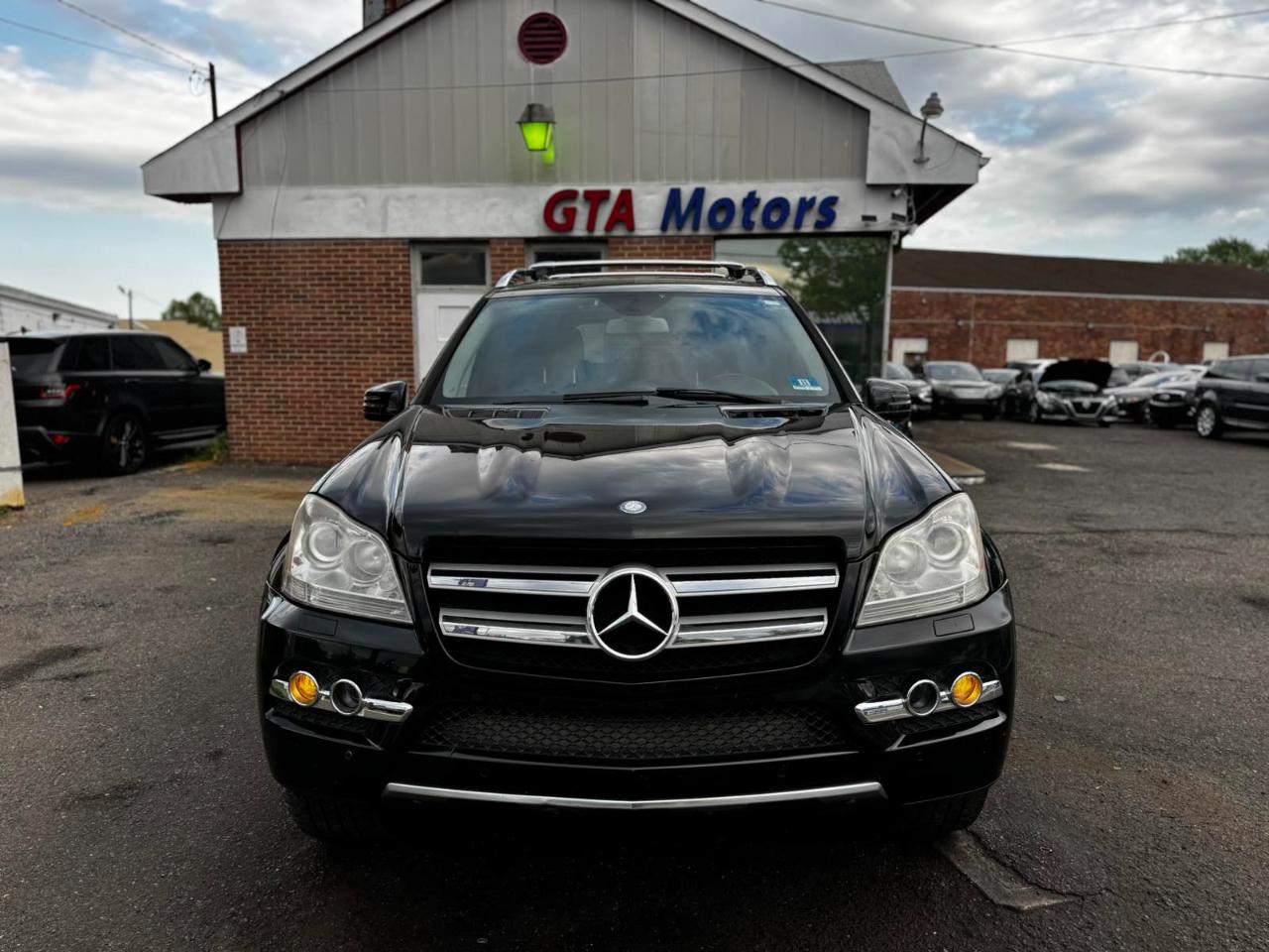 Mercedes-Benz GL-Class 4MATIC 4dr GL 450 2011