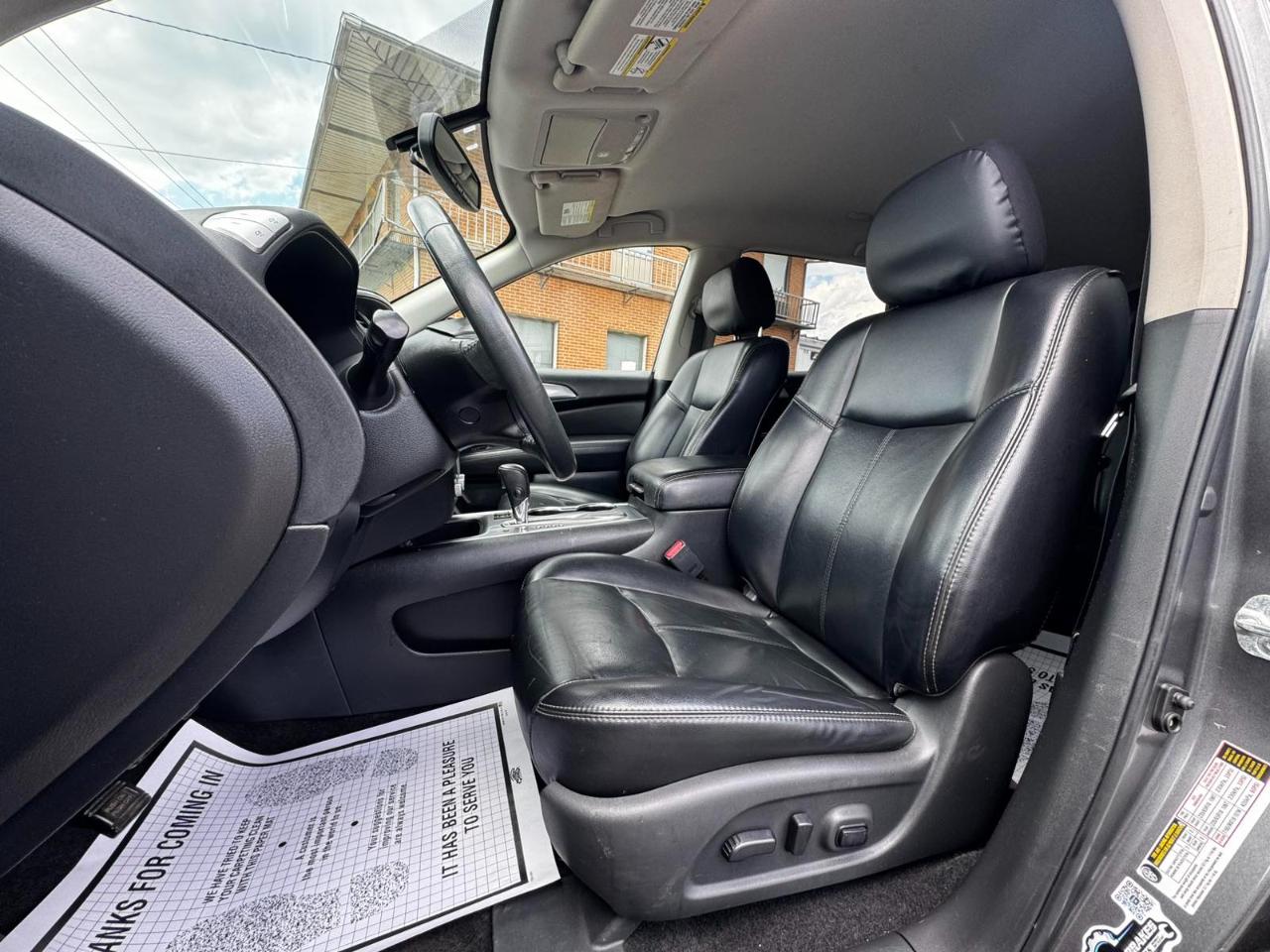 Nissan Pathfinder FWD SL 2018