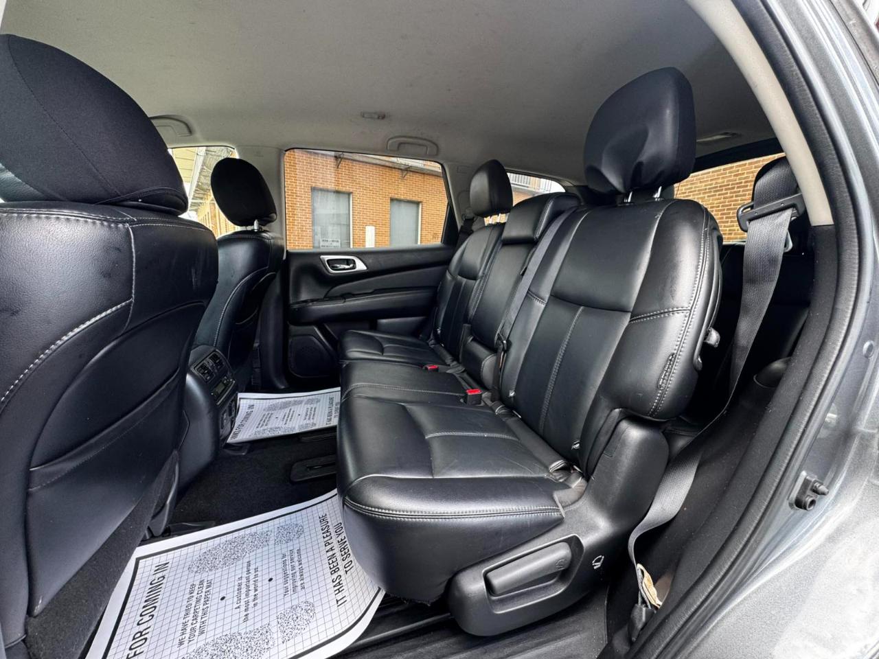 Nissan Pathfinder FWD SL 2018
