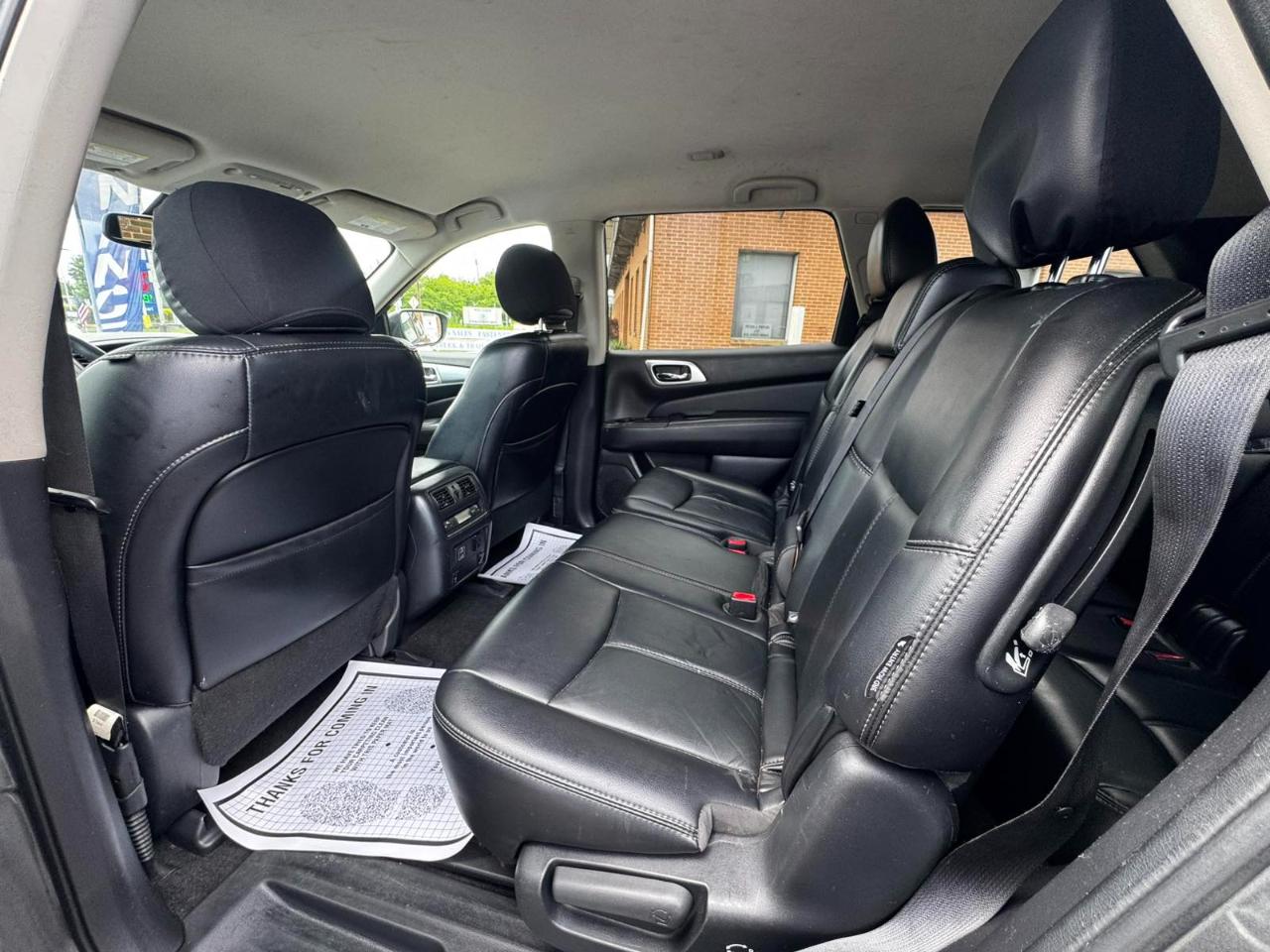 Nissan Pathfinder FWD SL 2018