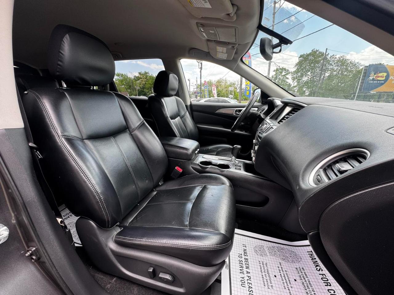 Nissan Pathfinder FWD SL 2018