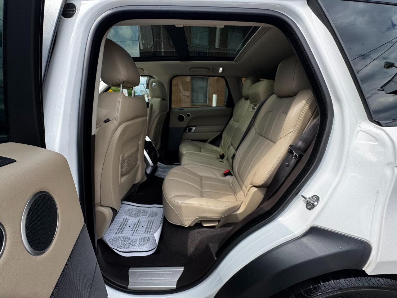 Land Rover Range Rover Sport 4WD 4dr HSE 2015