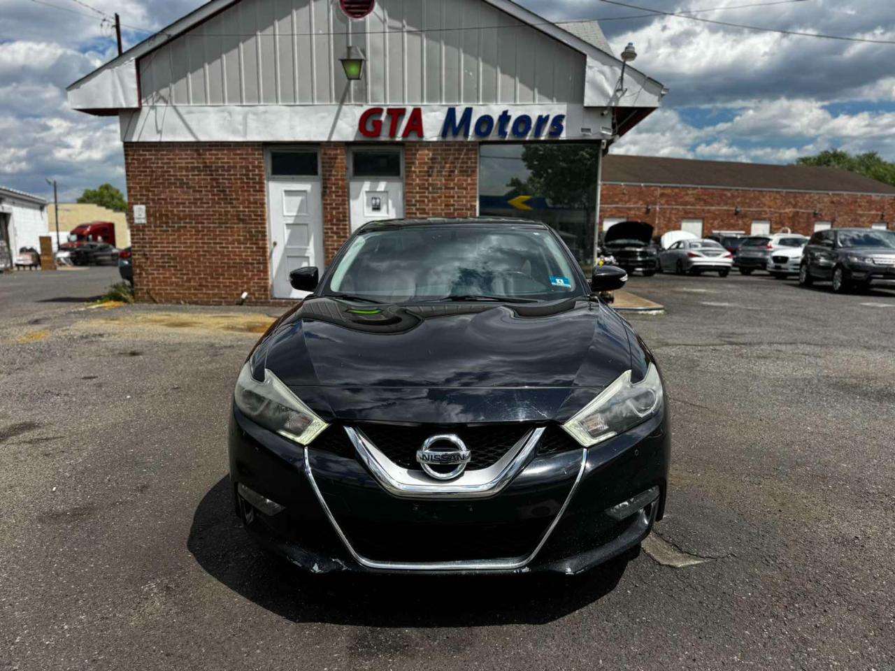 Nissan Maxima 4dr Sdn 3.5 SR 2016
