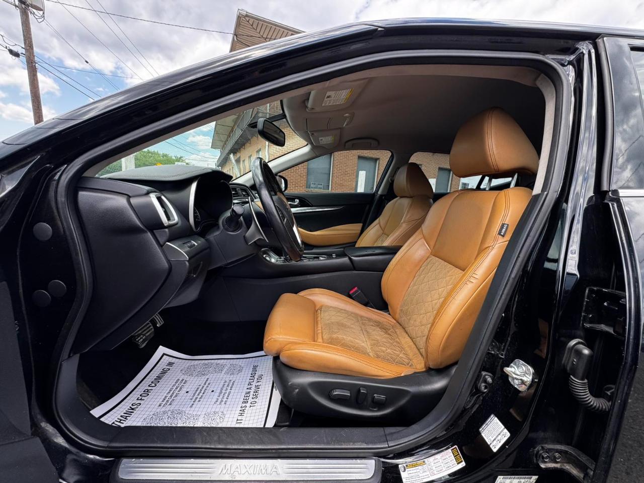 Nissan Maxima 4dr Sdn 3.5 SR 2016
