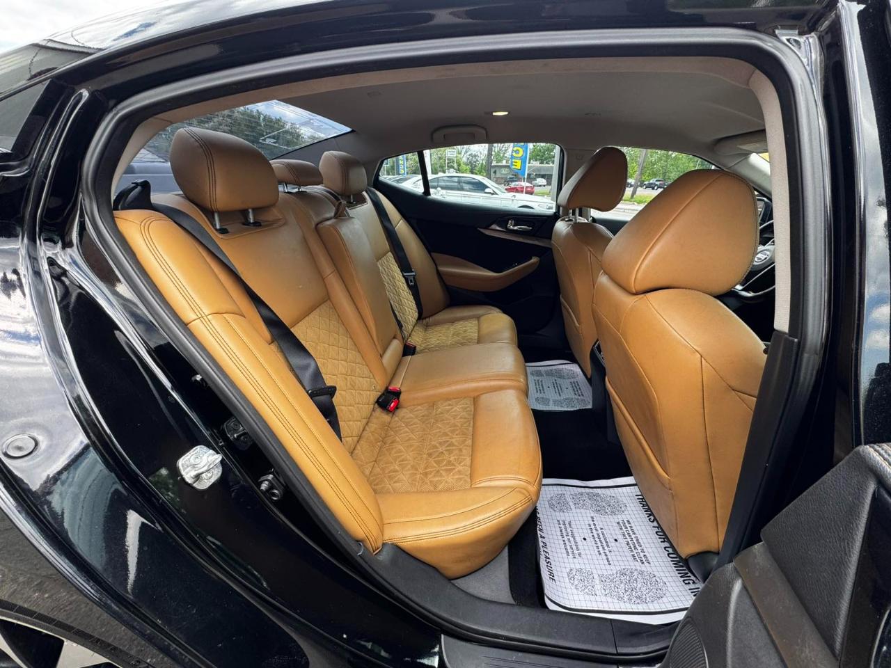 Nissan Maxima 4dr Sdn 3.5 SR 2016