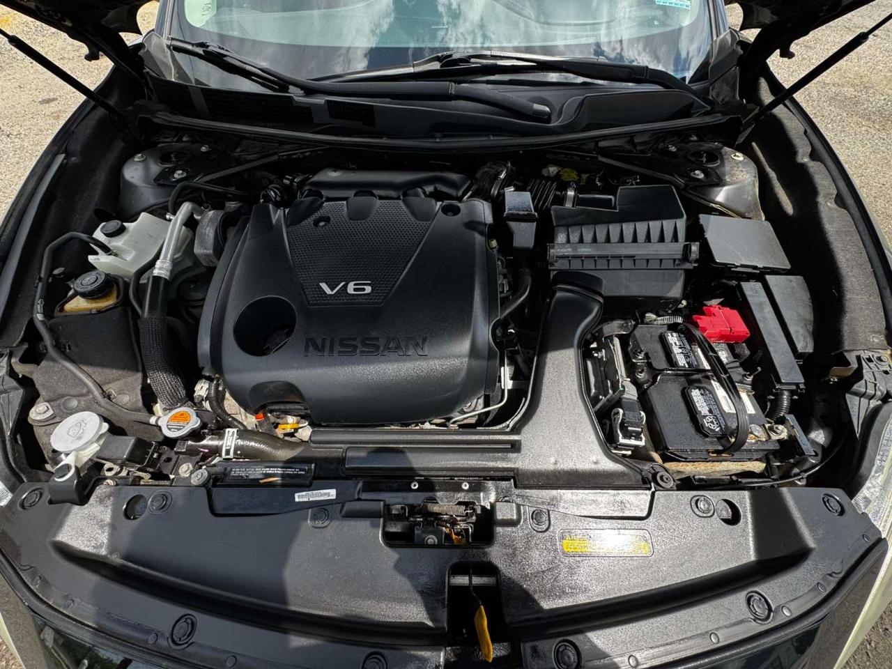 Nissan Maxima 4dr Sdn 3.5 SR 2016