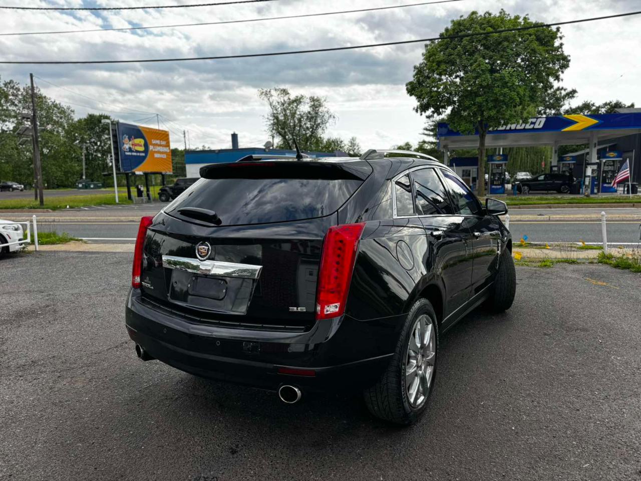 Cadillac SRX AWD 4dr Premium Collection 2012