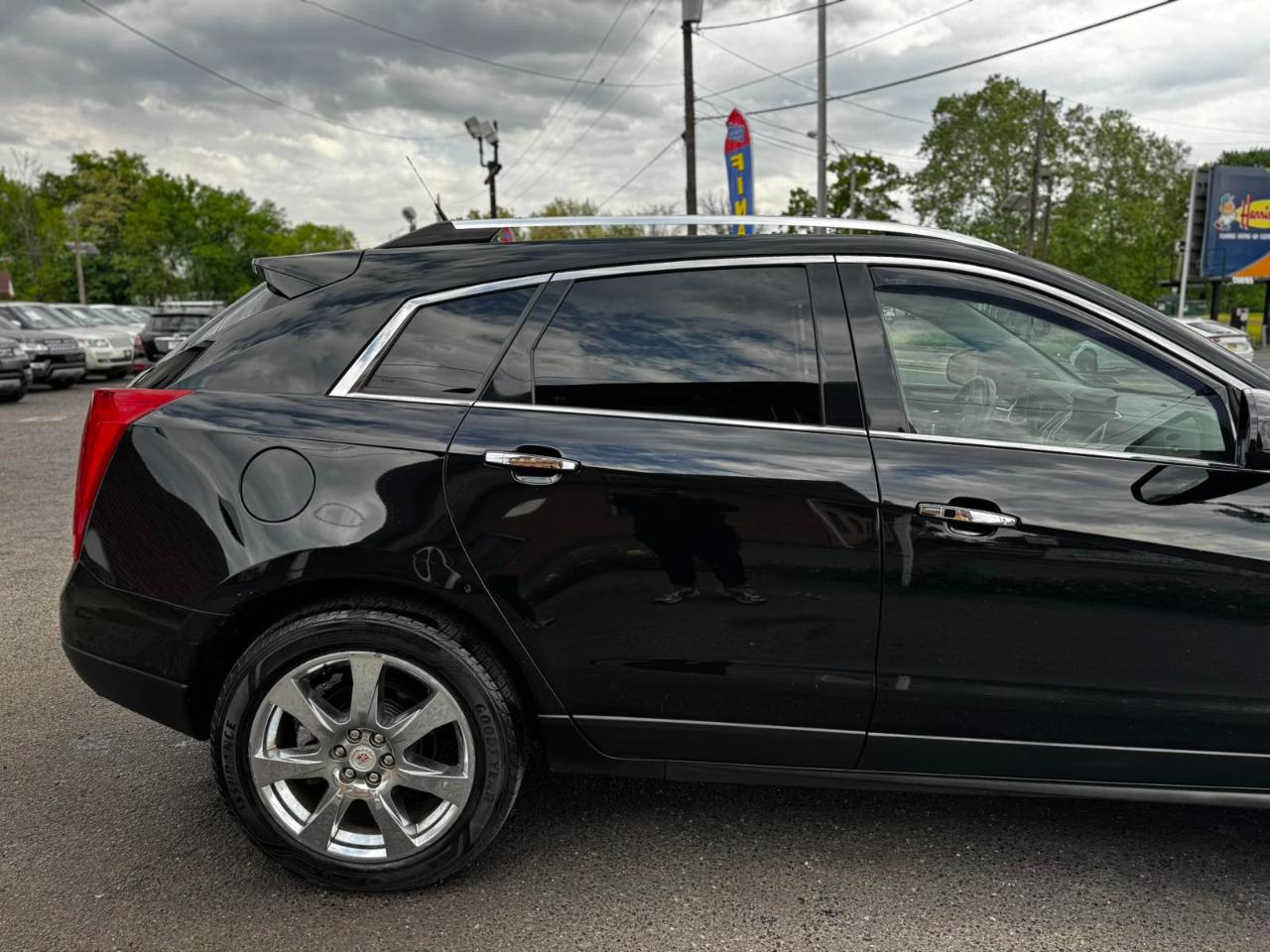 Cadillac SRX AWD 4dr Premium Collection 2012