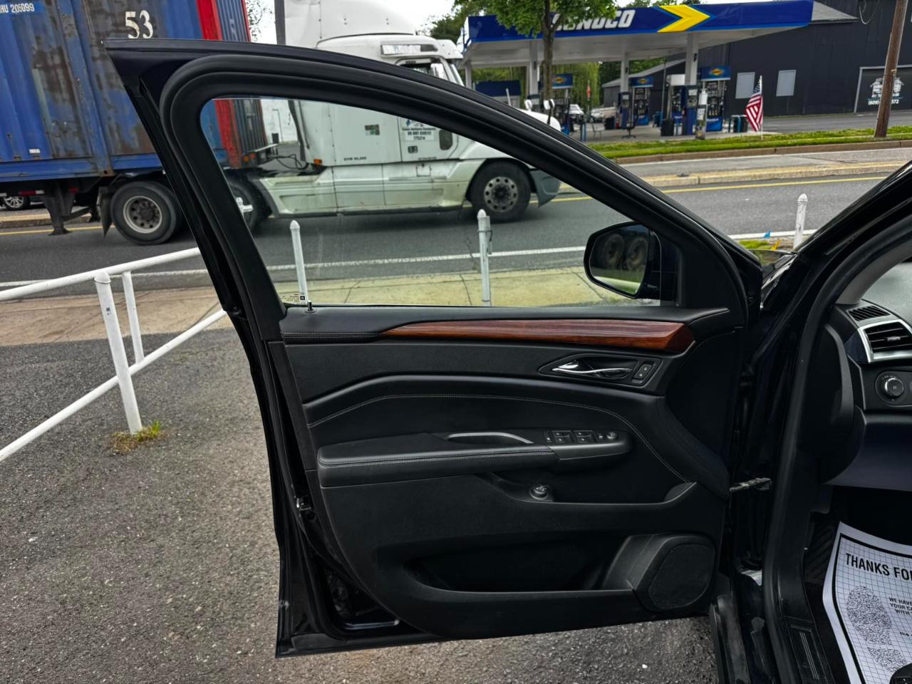 Cadillac SRX AWD 4dr Premium Collection 2012