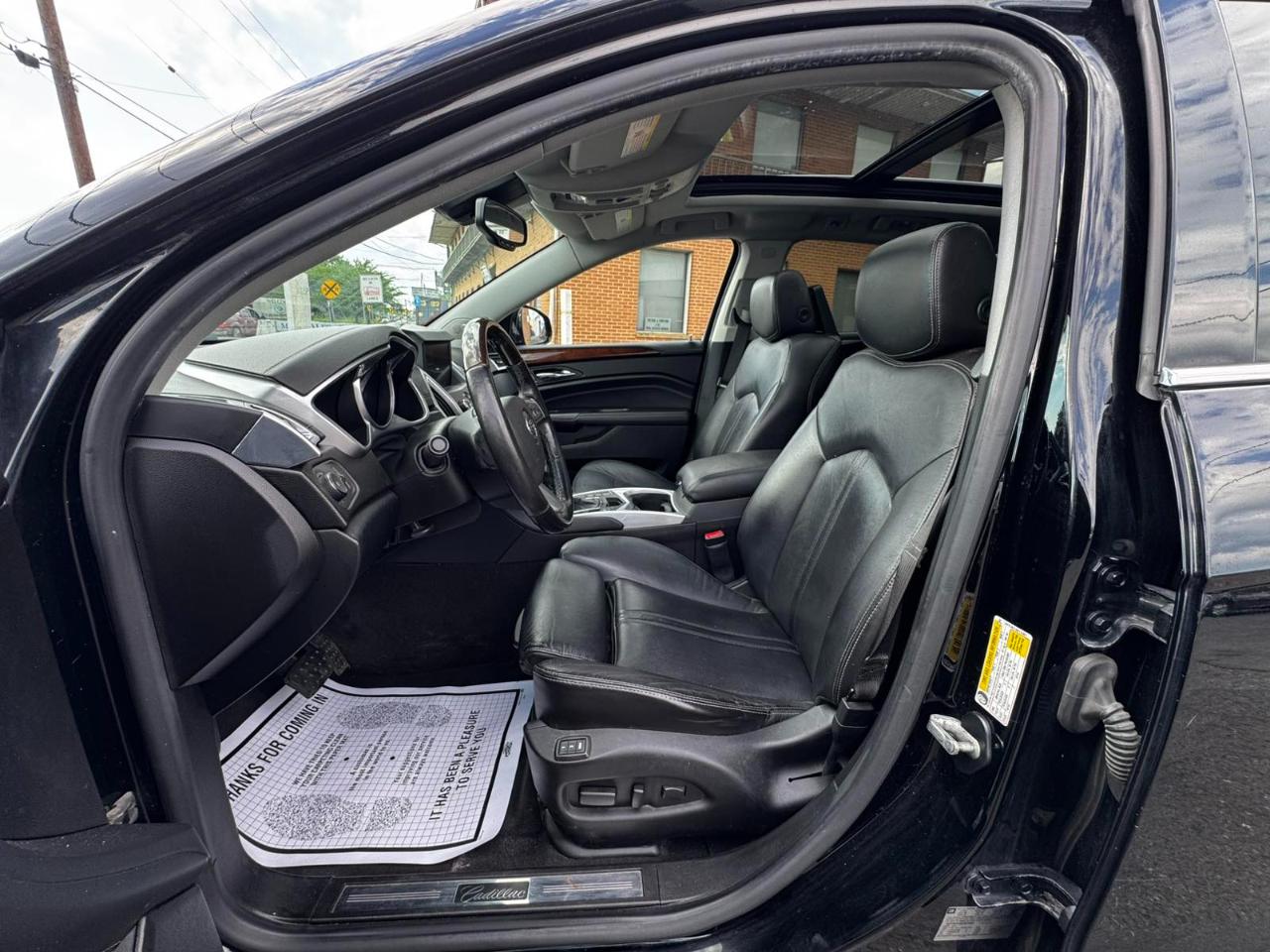 Cadillac SRX AWD 4dr Premium Collection 2012