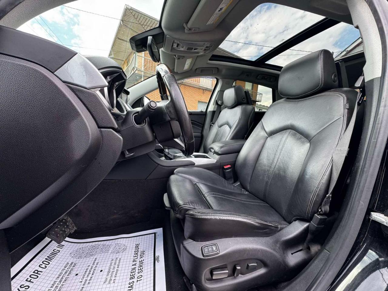 Cadillac SRX AWD 4dr Premium Collection 2012