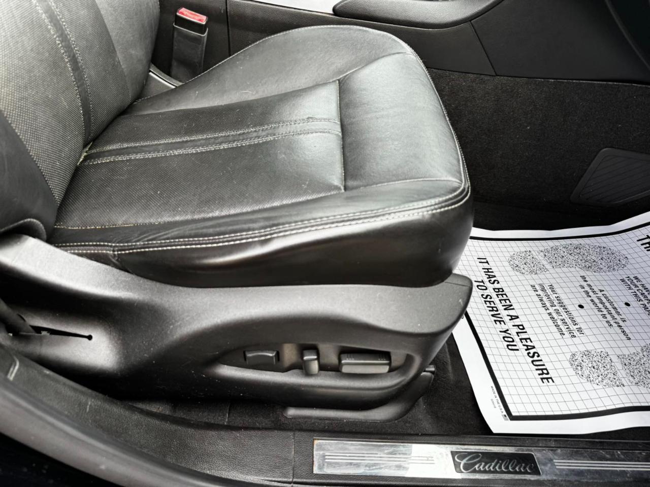Cadillac SRX AWD 4dr Premium Collection 2012