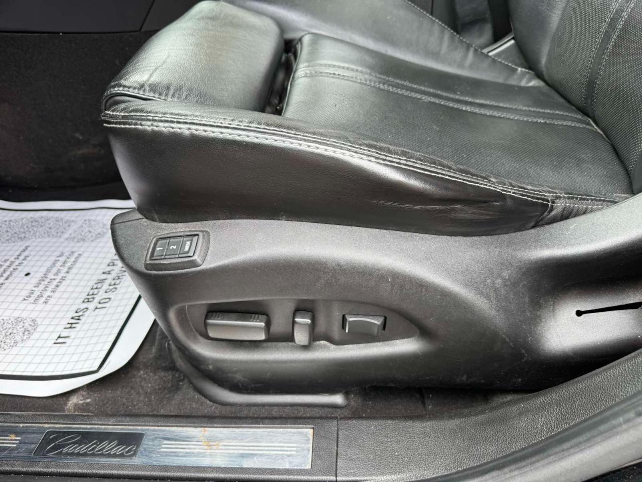 Cadillac SRX AWD 4dr Premium Collection 2012
