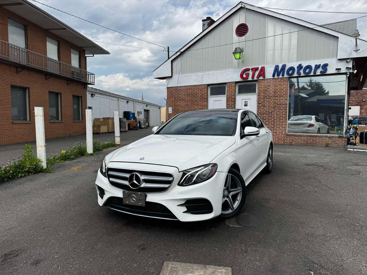 Mercedes-Benz E-Class E 300 Sport 4MATIC Sedan 2017