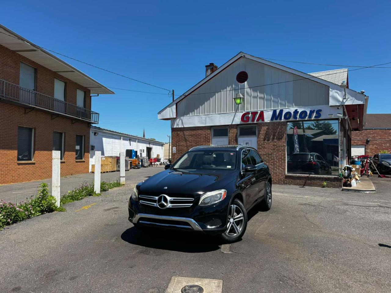 Mercedes-Benz GLC 4MATIC 4dr GLC 300 2016