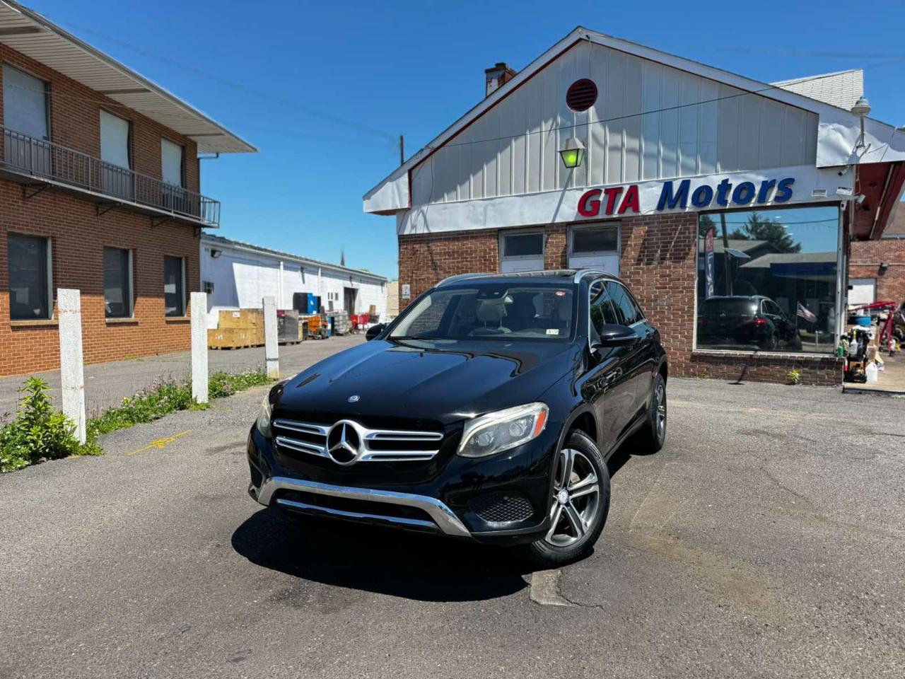 Mercedes-Benz GLC 4MATIC 4dr GLC 300 2016