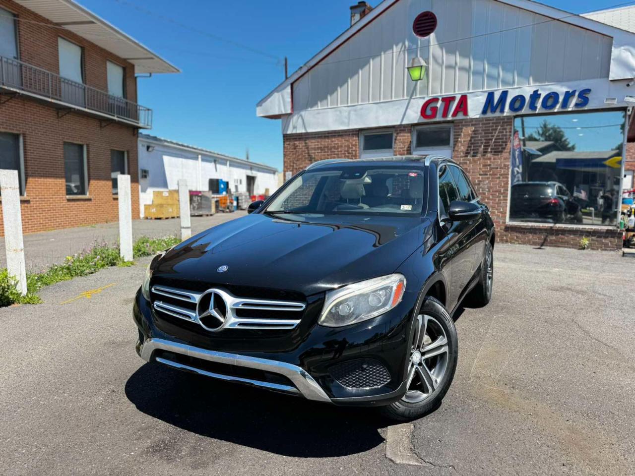 Mercedes-Benz GLC 4MATIC 4dr GLC 300 2016