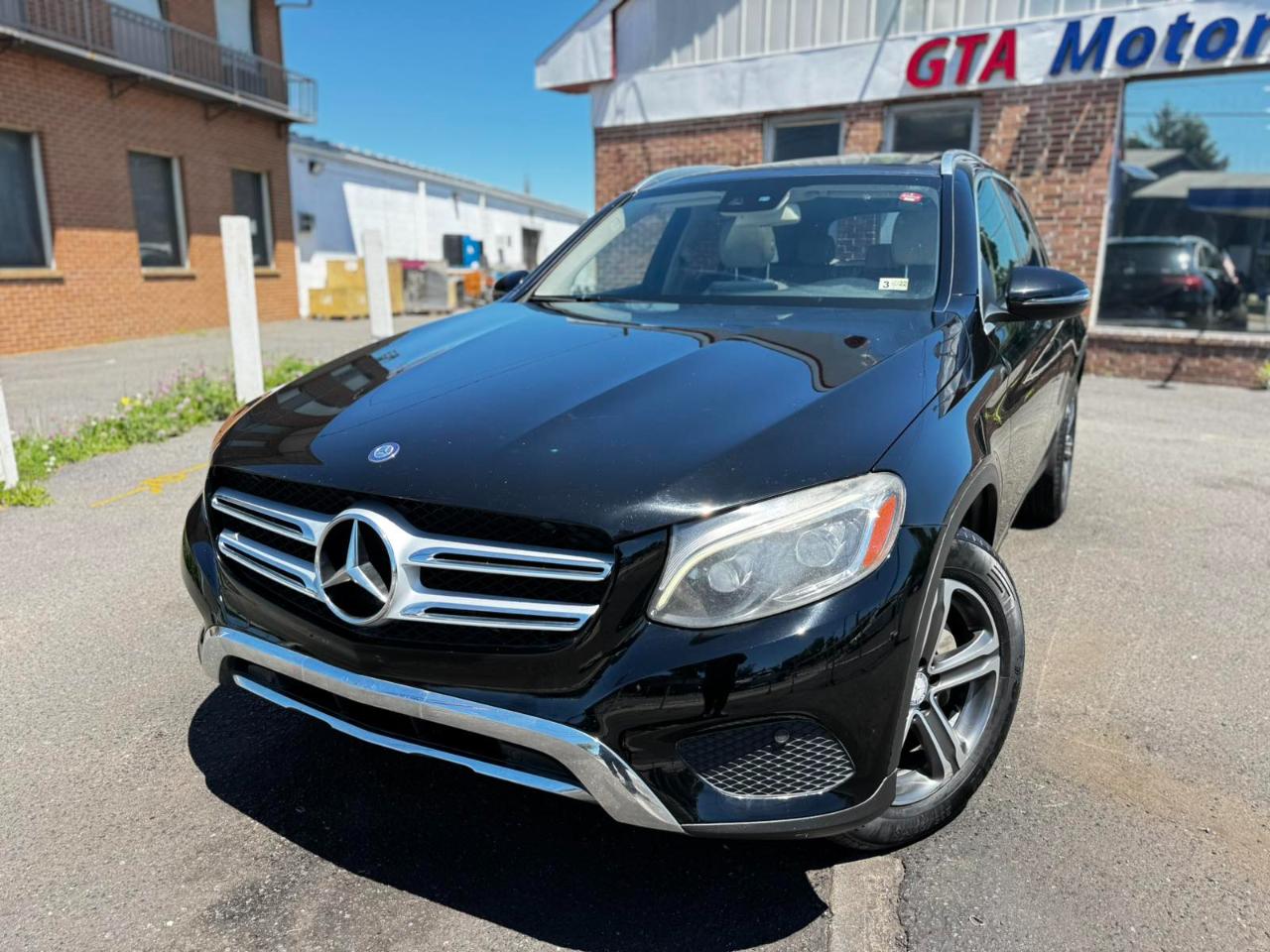 Mercedes-Benz GLC 4MATIC 4dr GLC 300 2016