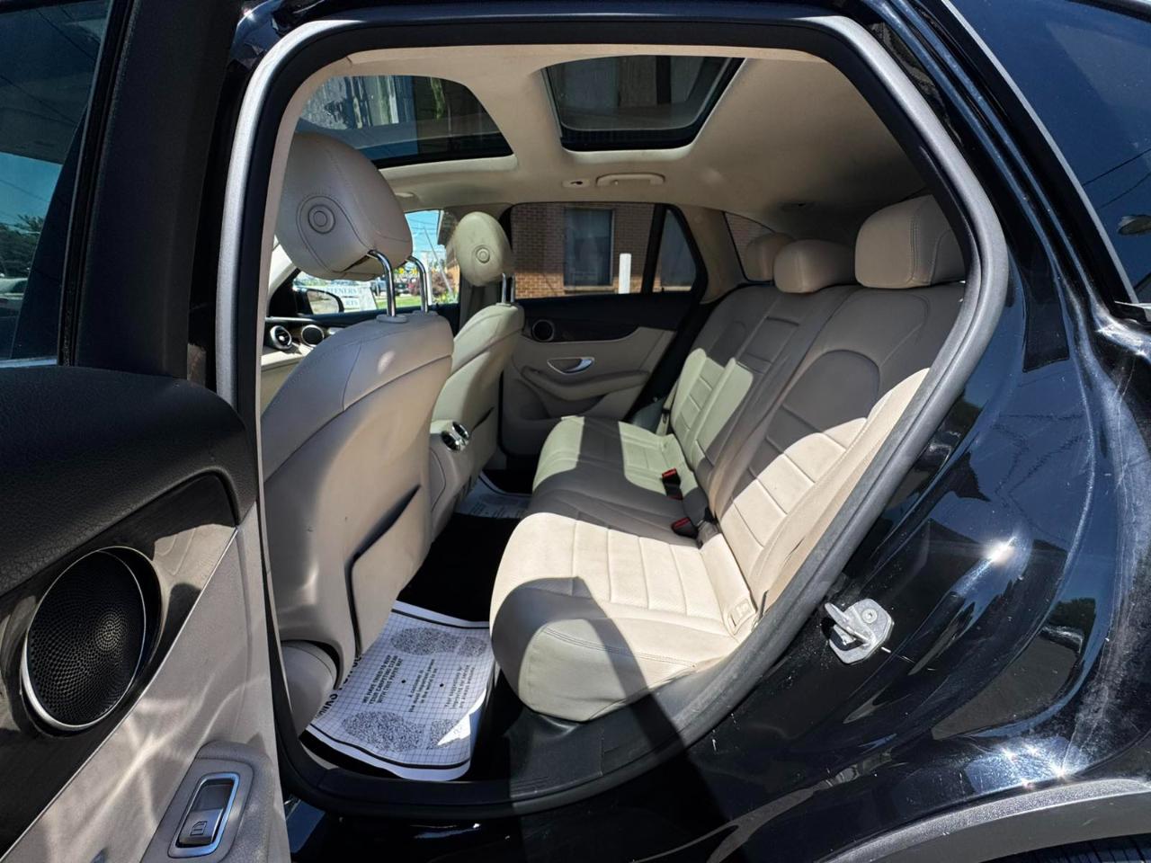 Mercedes-Benz GLC 4MATIC 4dr GLC 300 2016