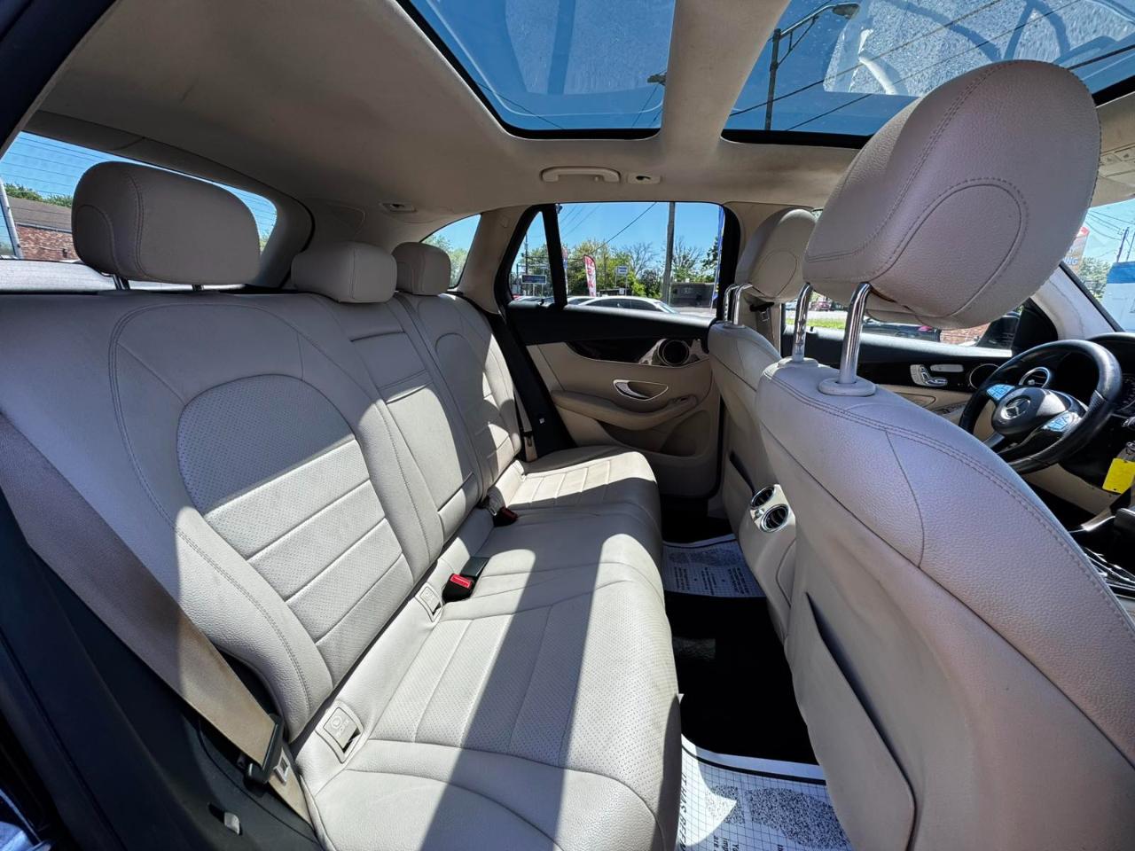 Mercedes-Benz GLC 4MATIC 4dr GLC 300 2016